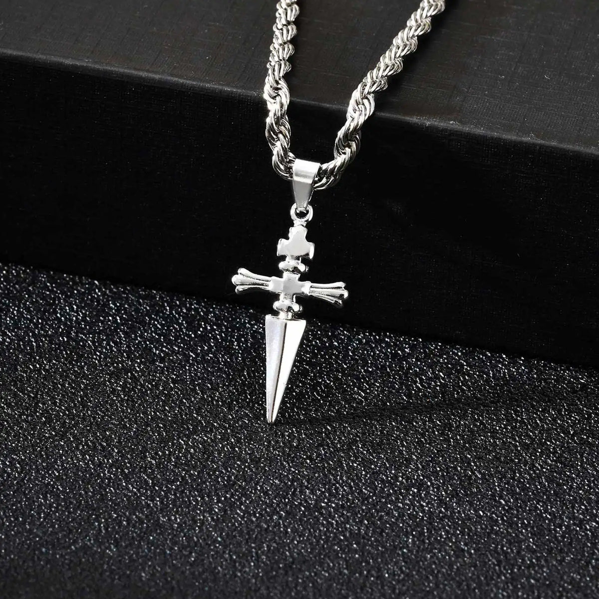 HxH Kurapika Pendant Chain